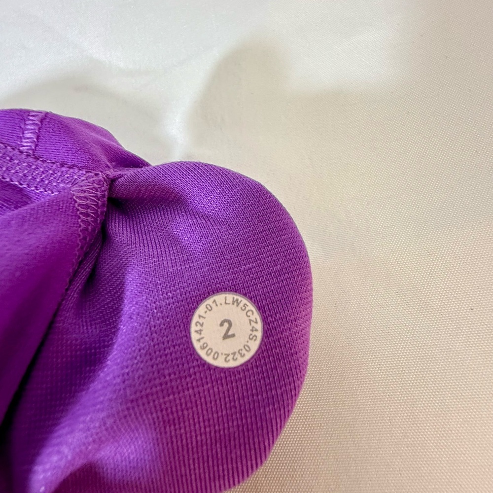 Lululemon Leggings – Size 2 - Picture 9 of 10